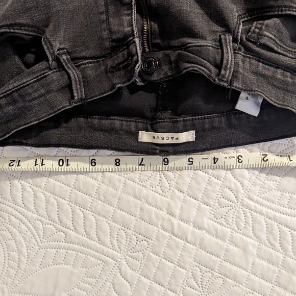 Black Pacsun Skinny Distressed Jeans / Jeggings - Picture 5 of 5